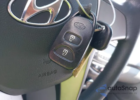 2016 Hyundai Accent Se z USA, uszkodzony, nr VIN KMHCT4AE6GU136847